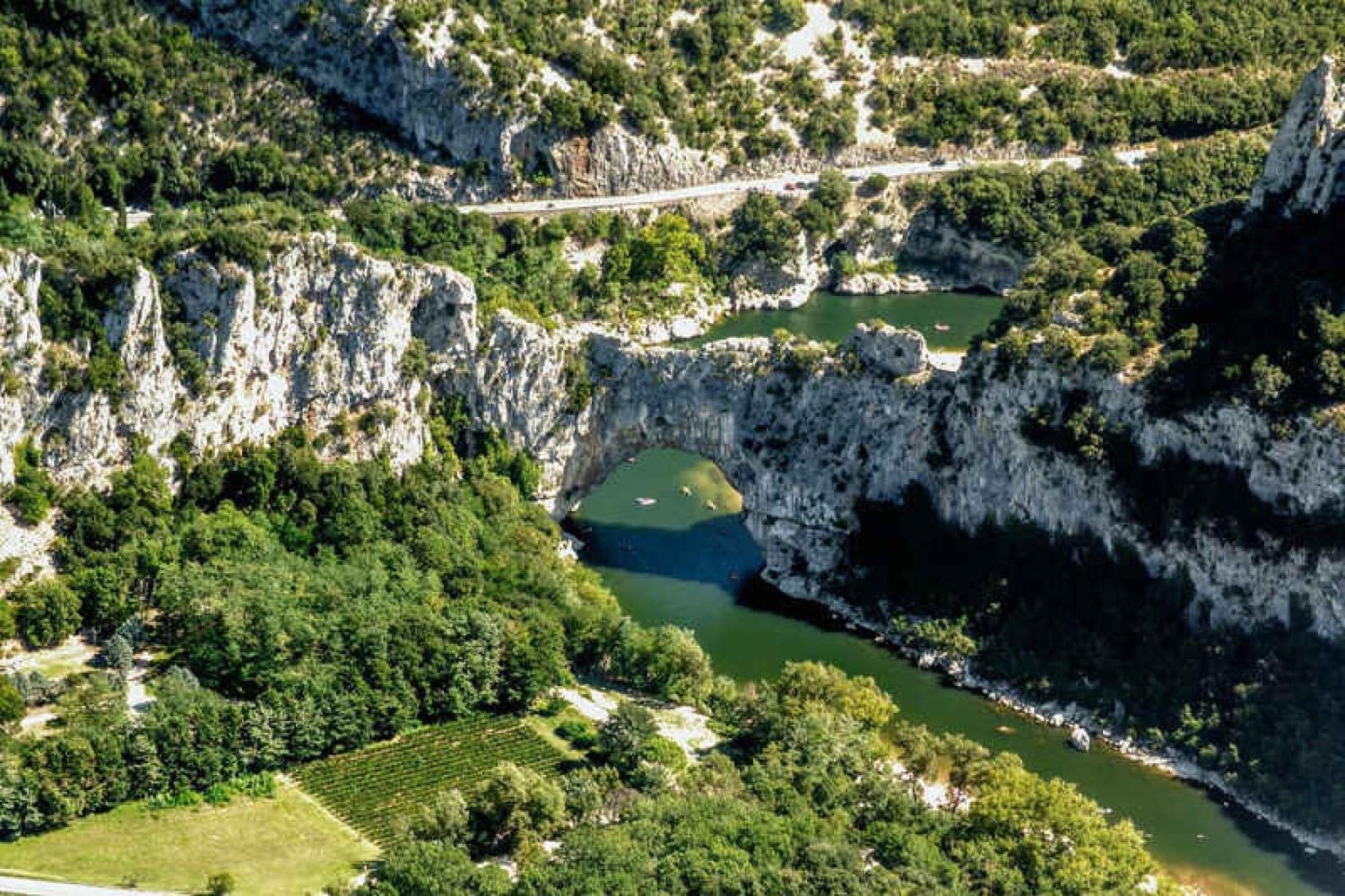 Studio Evasion Ardechoise Villeneuve-de-Berg Zewnętrze zdjęcie
